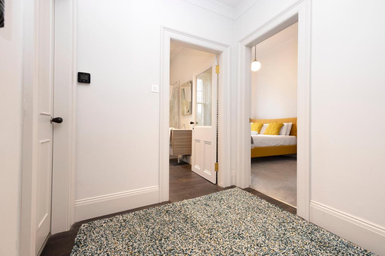 Joivy Sophisticated Apt Near Edinburgh Castle المظهر الخارجي الصورة